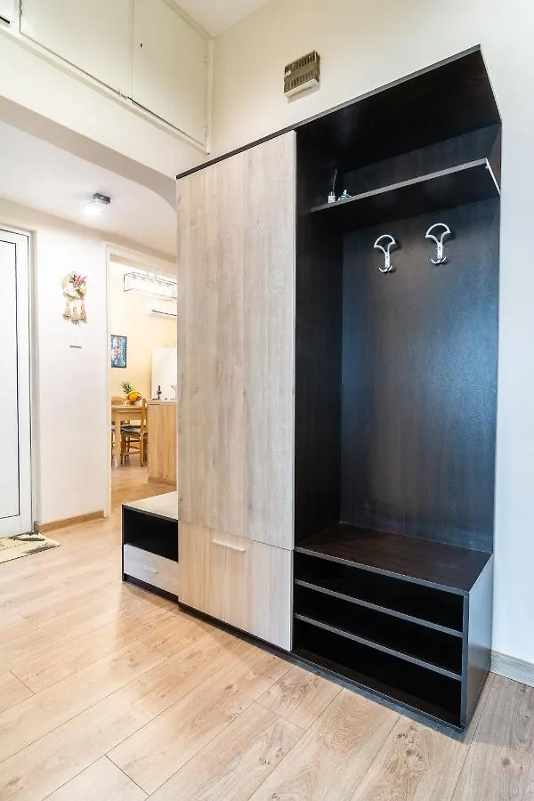 Madrid 2Bdr W Free Parking Near Metro, Serdika Mall Sofia