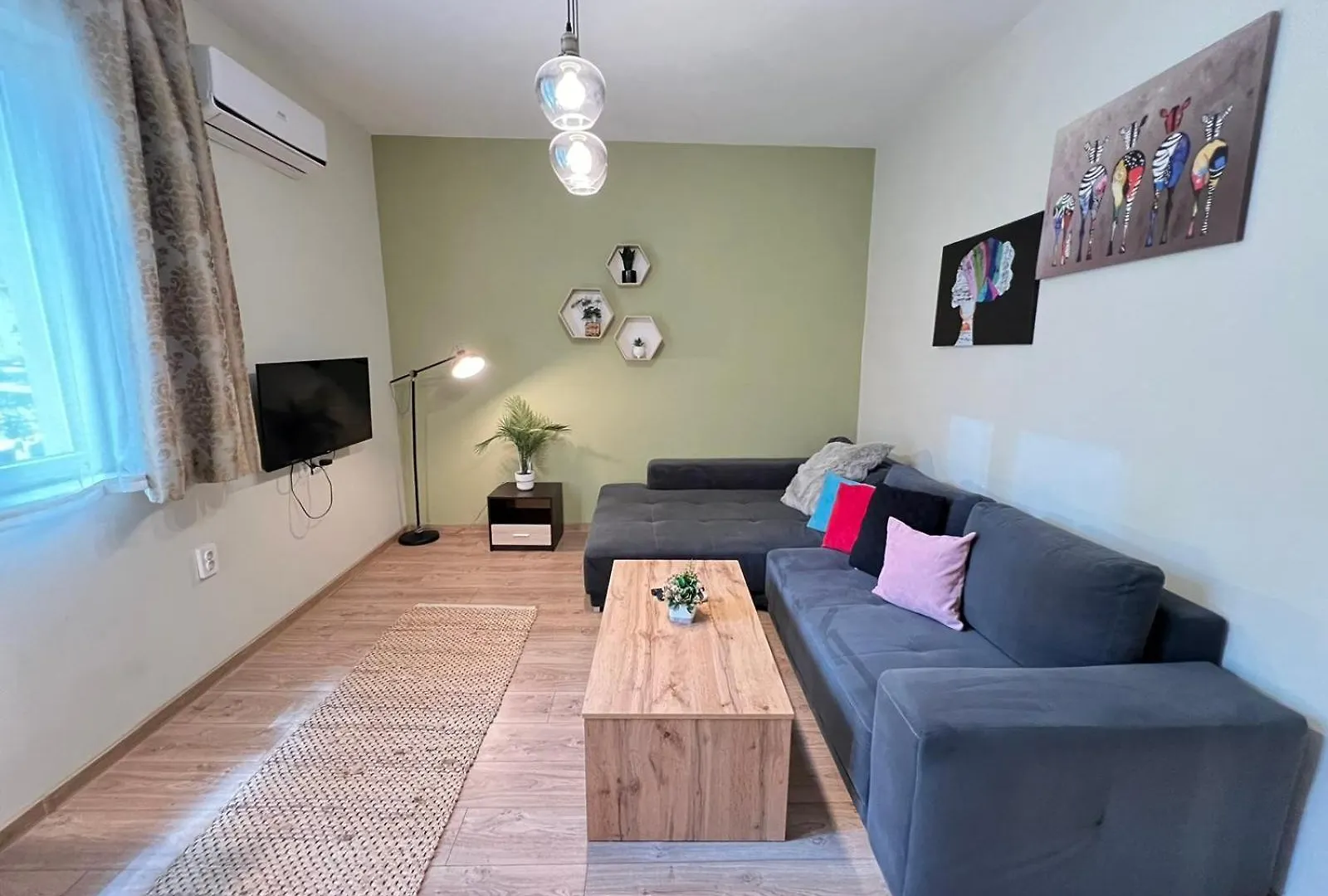 Madrid 2Bdr W Free Parking Near Metro, Serdika Mall Sofia Bulgaria