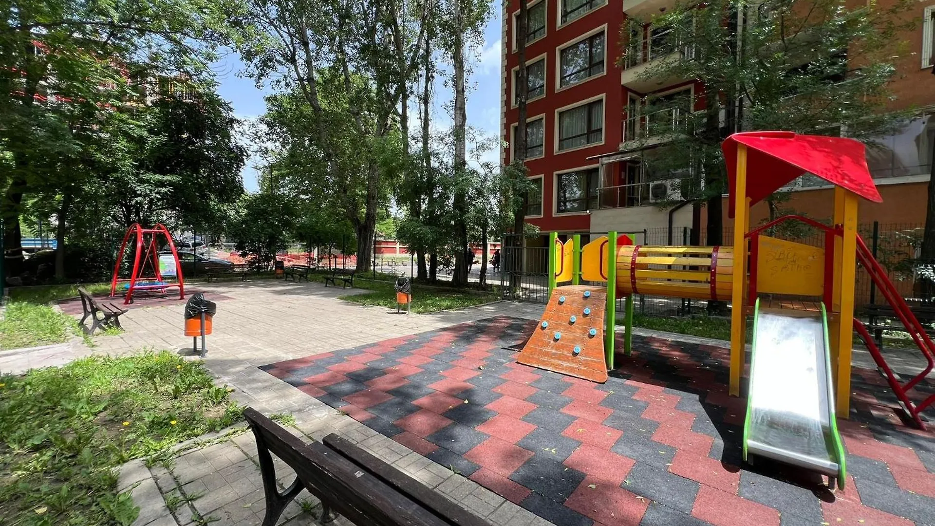 Madrid 2Bdr W Free Parking Near Metro, Serdika Mall Sofia Bulgaria